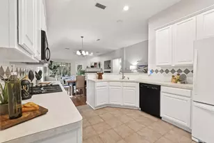 87 N Auburn Path Circle Dr, The Woodlands, TX 77382 - Photo 15