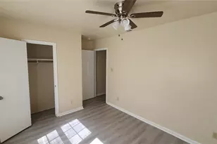 4415 Groton Dr, Houston, TX 77047 - Photo 9