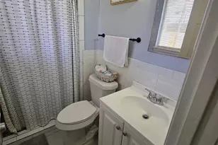10315 Carthage Dr, Houston, TX 77089 - Photo 13