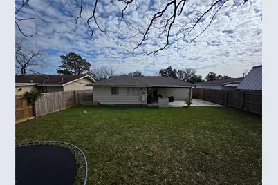 10315 Carthage Drive, Houston, TX 77089 - Photo 19