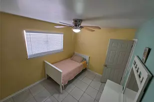 10315 Carthage Dr, Houston, TX 77089 - Photo 11