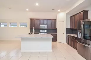 17902 Logans Pine Dr, Tomball, TX 77377 - Photo 13