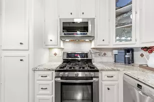 10885 Post Oak Dr, Conroe, TX 77385 - Photo 23