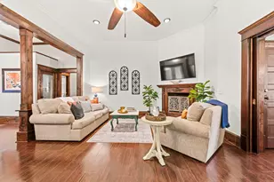 10885 Post Oak Dr, Conroe, TX 77385 - Photo 15