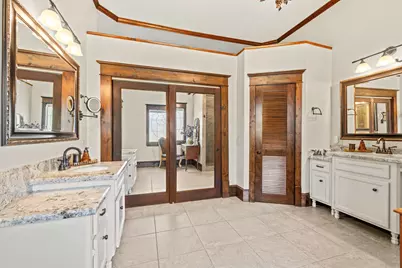 10885 Post Oak Drive, Conroe, TX 77385 - Photo 11