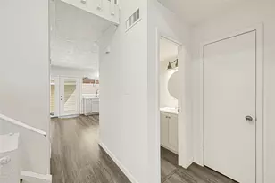 12421 S Dairy Ashford Rd, Houston, TX 77099 - Photo 17
