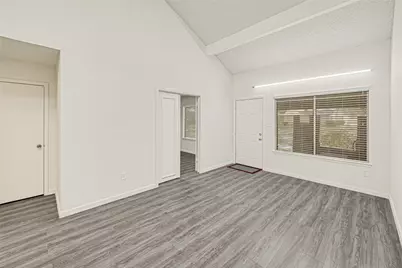 12421 S Dairy Ashford Road #2421, Houston, TX 77099 - Photo 5