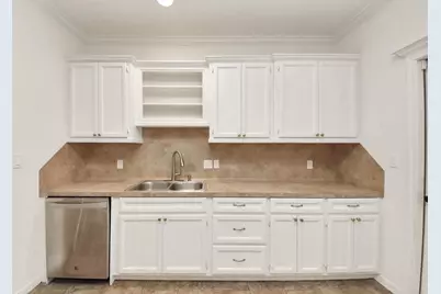 228 Green Leaf Street, Huntsville, TX 77340 - Photo 11