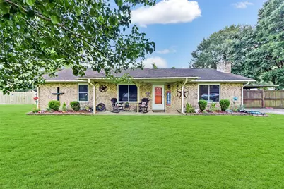 4004 Hillcrest Street, Liberty, TX 77575 - Photo 1