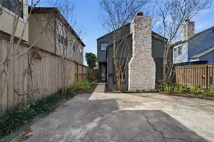 2606 Nantucket Dr, Houston, TX 77057 - Photo 5