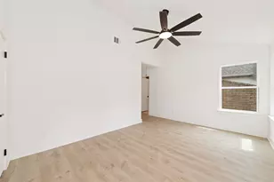 9374 Briar Forest Dr, Houston, TX 77063 - Photo 21