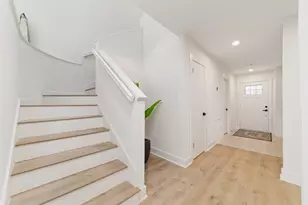 9374 Briar Forest Dr, Houston, TX 77063 - Photo 15