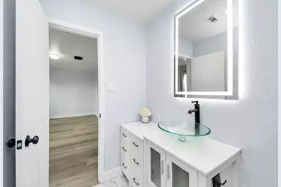 3207 Jorns Street, Houston, TX 77045 - Photo 33