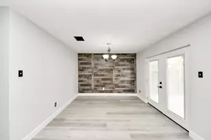 3207 Jorns St, Houston, TX 77045 - Photo 15