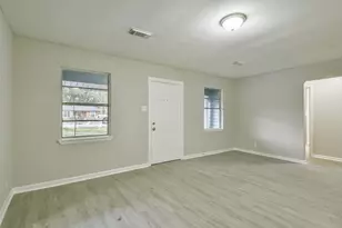 500 Farrer St, Angleton, TX 77515 - Photo 21