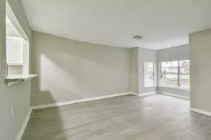 500 Farrer St, Angleton, TX 77515 - Photo 11