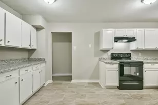500 Farrer St, Angleton, TX 77515 - Photo 17