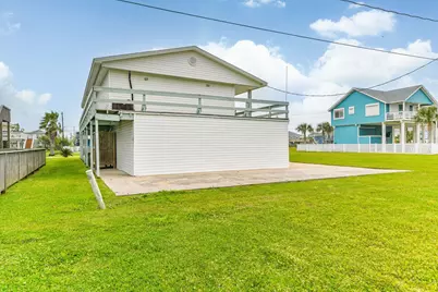 4214 Liberty Drive, Galveston, TX 77554 - Photo 35