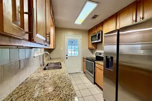 10011 Appleridge Dr, Houston, TX 77070 - Photo 7