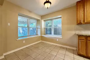 10011 Appleridge Dr, Houston, TX 77070 - Photo 9