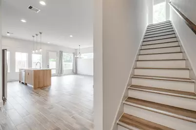 4402 Santorini Lane, Houston, TX 77045 - Photo 15