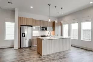 4402 Santorini Ln, Houston, TX 77045 - Photo 5