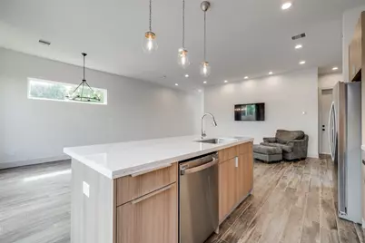 4402 Santorini Lane, Houston, TX 77045 - Photo 7