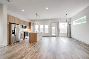 4402 Santorini Ln, Houston, TX 77045 - Photo 3