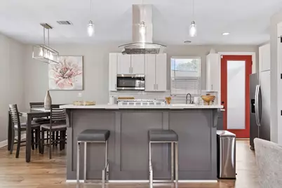 7393 Fairway Drive #B, Houston, TX 77087 - Photo 9