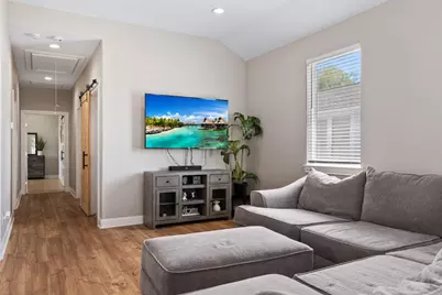 7393 Fairway Drive #B, Houston, TX 77087 - Photo 19