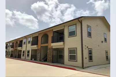 1820 Jacquelyn Drive #204, Houston, TX 77055 - Photo 1