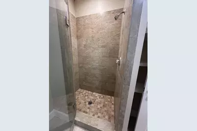 1820 Jacquelyn Drive #204, Houston, TX 77055 - Photo 13