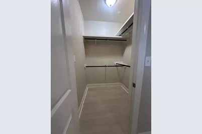 1820 Jacquelyn Drive #204, Houston, TX 77055 - Photo 15