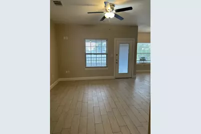 1820 Jacquelyn Drive #204, Houston, TX 77055 - Photo 5