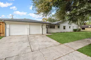 5603 Grape St, Houston, TX 77096 - Photo 5