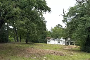 704 E Elder St, Colmesneil, TX 75938 - Photo 1