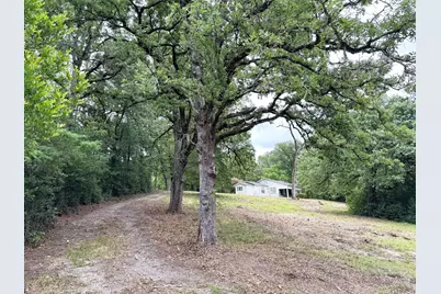 704 E Elder Street, Colmesneil, TX 75938 - Photo 1