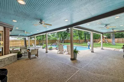 129 N Rainbow Ridge Circle, The Woodlands, TX 77381 - Photo 35