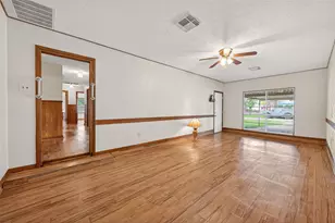 4019 Beatrice Ave, Dickinson, TX 77539 - Photo 9