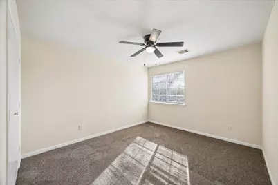 20218 Stonegrove Court, Tomball, TX 77375 - Photo 13