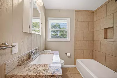 2926 Vance Avenue, Texas City, TX 77590 - Photo 17