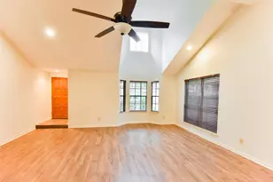 3530 Santa Rosa Ln, Sugar Land, TX 77478 - Photo 9