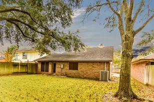 3530 Santa Rosa Ln, Sugar Land, TX 77478 - Photo 33