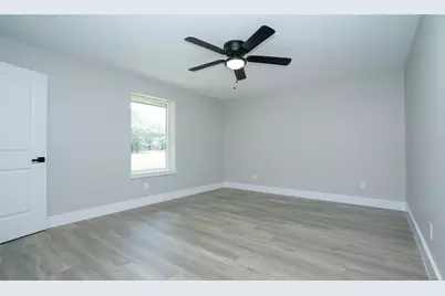 3706 County Road 409, Navasota, TX 77868 - Photo 31