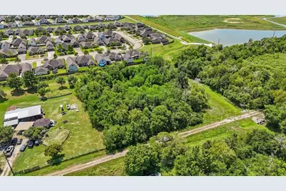 709 Pollard Drive, Manvel, TX 77578 - Photo 3
