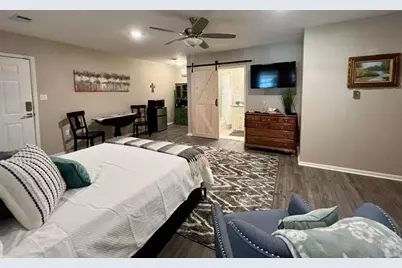 4406 Benning Drive, Houston, TX 77035 - Photo 15