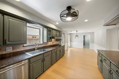 5354 Dumfries Drive, Houston, TX 77096 - Photo 11