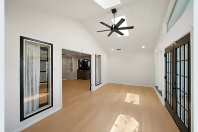5354 Dumfries Drive, Houston, TX 77096 - Photo 37