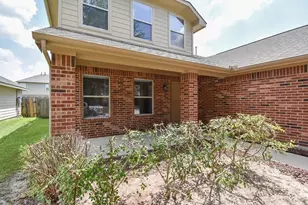 9602 Siano Pines Dr, Humble, TX 77396 - Photo 5