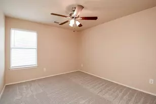 9602 Siano Pines Dr, Humble, TX 77396 - Photo 11